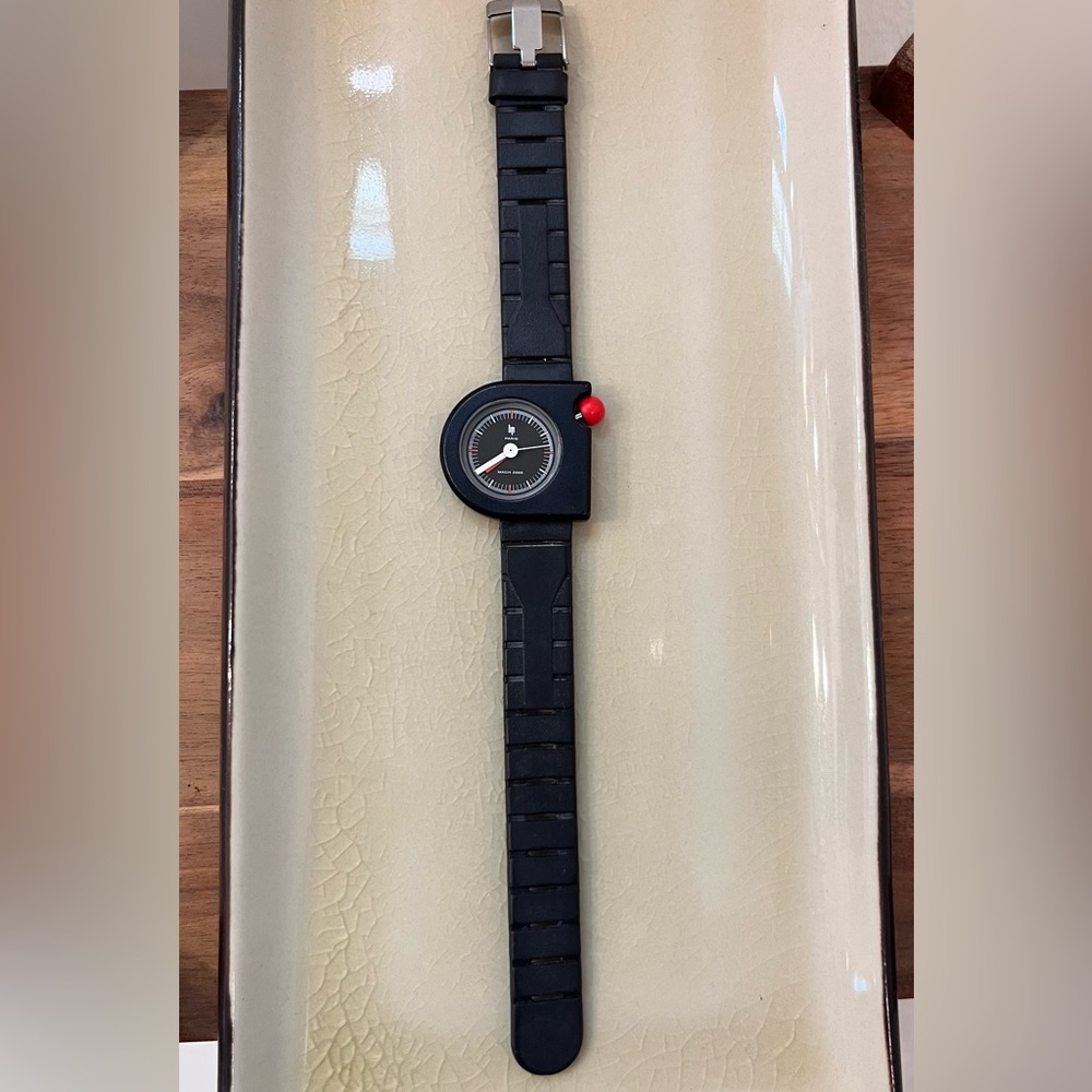 Quartz Model MACH 2000 LIP Watch Roger Tallon Design RARE COLLECTOR'S ITEM